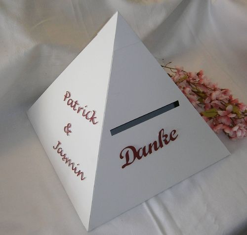 Briefbox Pyramide mit Schlitz